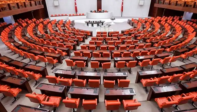 Yeni Sağlık Düzenlemeleri Meclis'te